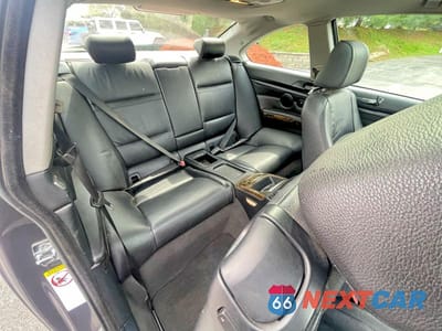 Zdjęcie 6 z 13 samochodu: 2007 BMW 335 I VIN:WBAWB73507P022115 - miniatura