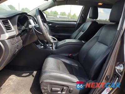 Zdjęcie 7 z 12 samochodu: 2015 TOYOTA HIGHLANDER LIMITED VIN:5TDDKRFH2FS088326 - miniatura