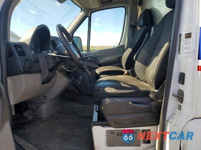 Zdjęcie 7 z 13 samochodu: 2017 MERCEDES-BENZ SPRINTER 2500 VIN:WD3PE7CD1HP501564 - miniatura