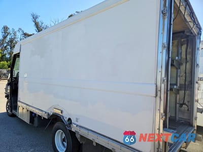 Drugie zdjęcie samochodu z przodu: 2012 ISUZU NPR VIN:JALB4T172C7W00166 - miniatura