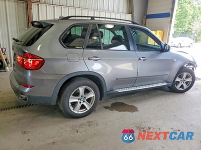 Trzecie zdjęcie samochodu z tyłu: 2012 BMW X5 XDRIVE35D VIN:5UXZW0C50C0B90076 - miniatura
