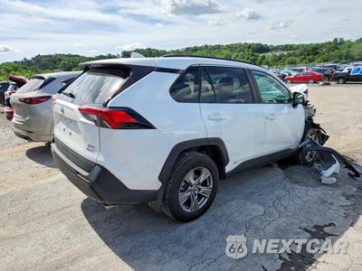 Trzecie zdjęcie samochodu z tyłu: 2025 TOYOTA RAV4 HYBRID XLE VIN:4T3RWRFV4SU166811 - miniatura