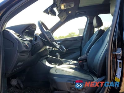 Zdjęcie 7 z 13 samochodu: 2017 BMW X1 XDRIVE28I VIN:WBXHT3C37H5F69319 - miniatura