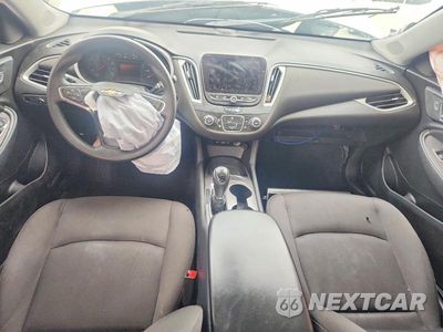 Zdjęcie 8 z 12 samochodu: 2020 CHEVROLET MALIBU LS VIN:1G1ZB5ST0LF075846 - miniatura