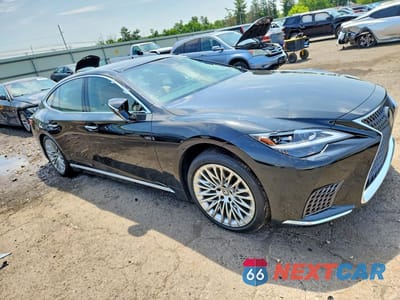Czwarte zdjęcie samochodu z boku: 2024 LEXUS LS 500 BASE VIN:JTHD51GF8R5012270 - miniatura