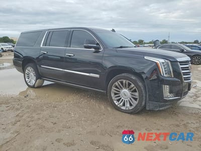 Czwarte zdjęcie samochodu z boku: 2018 CADILLAC ESCALADE ESV PLATINUM VIN:1GYS4KKJ1JR276371 - miniatura