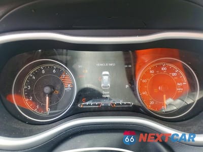 Zdjęcie 9 z 13 samochodu: 2018 JEEP CHEROKEE TRAILHAWK VIN:1C4PJMBX9JD610454 - miniatura