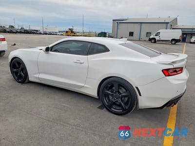 Drugie zdjęcie samochodu z przodu: 2017 CHEVROLET CAMARO SS VIN:1G1FH1R73H0132411 - miniatura