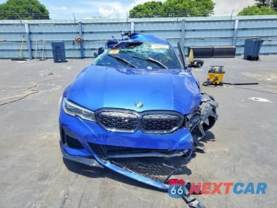 Piąte zdjęcie samochodu w środku: 2020 BMW M340I VIN:WBA5U7C06LFH54536 - miniatura