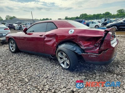 Drugie zdjęcie samochodu z przodu: 2019 DODGE CHALLENGER SXT VIN:2C3CDZAG3KH573933 - miniatura