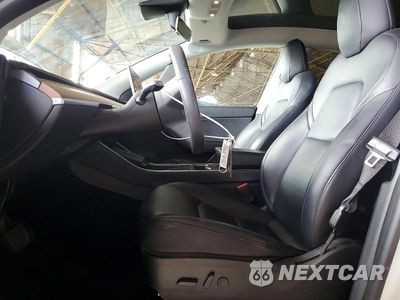 Zdjęcie 7 z 12 samochodu: 2020 TESLA MODEL Y VIN:5YJYGDEE4LF024933 - miniatura