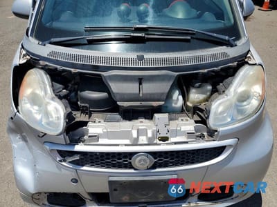 Zdjęcie 11 z 13 samochodu: 2013 SMART FORTWO VIN:WMEEJ3BA5DK683402 - miniatura