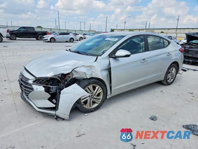 2019 HYUNDAI ELANTRA SEL 5NPD84LF2KH416185 - główne zdjęcie licytacji z USA - miniatura