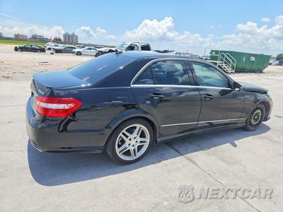 Trzecie zdjęcie samochodu z tyłu: 2013 MERCEDES-BENZ E 350 4MATIC VIN:WDDHF8JB9DA678588 - miniatura