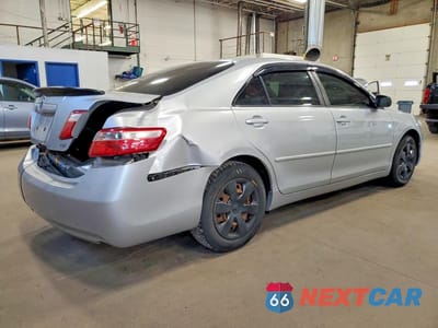 Trzecie zdjęcie samochodu z tyłu: 2007 TOYOTA CAMRY LE V6 VIN:4T1BK46K17U544072 - miniatura