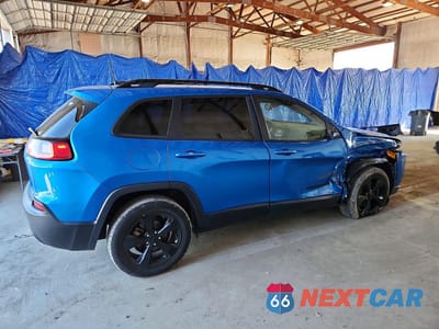 Trzecie zdjęcie samochodu z tyłu: 2021 JEEP CHEROKEE VIN:1C4PJLLB8MD155792 - miniatura