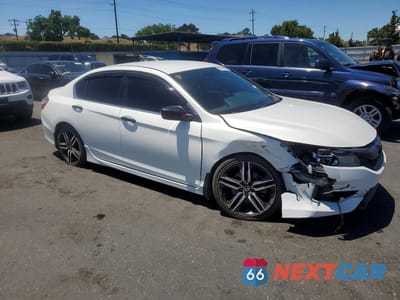 Czwarte zdjęcie samochodu z boku: 2017 HONDA ACCORD SPORT SPECIAL EDITION VIN:1HGCR2F16HA126983 - miniatura