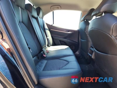 Zdjęcie 10 z 12 samochodu: 2018 TOYOTA CAMRY SE VIN:4T1B11HK0JU528581 - miniatura