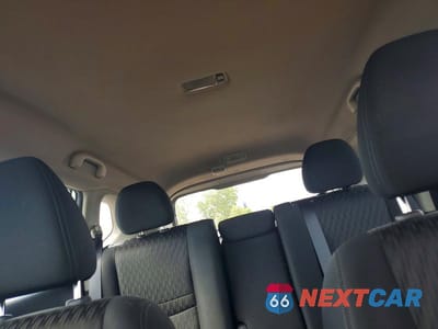 Zdjęcie 10 z 13 samochodu: 2018 NISSAN ROGUE S VIN:KNMAT2MV7JP588405 - miniatura