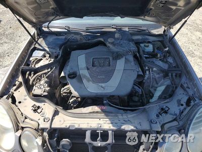 Zdjęcie 11 z 12 samochodu: 2007 MERCEDES-BENZ E 350 VIN:WDBUF56X37A992235 - miniatura