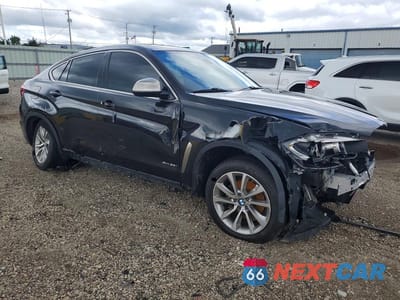 Czwarte zdjęcie samochodu z boku: 2018 BMW X6 XDRIVE35I VIN:5UXKU2C5XJ0X48237 - miniatura