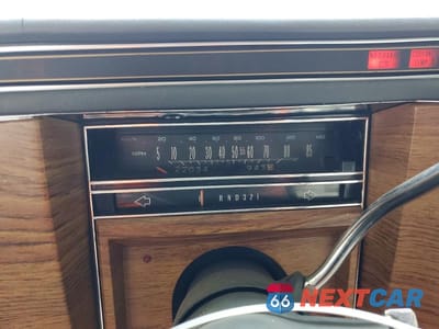 Zdjęcie 9 z 12 samochodu: 1984 CADILLAC FLEETWOOD BROUGHAM VIN:1G6AW6988E9064193 - miniatura