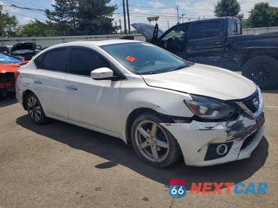 Czwarte zdjęcie samochodu z boku: 2016 NISSAN SENTRA SL VIN:3N1AB7AP1GY331594 - miniatura