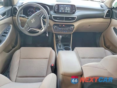 Zdjęcie 8 z 12 samochodu: 2019 HYUNDAI TUCSON SE VIN:KM8J23A46KU979418 - miniatura