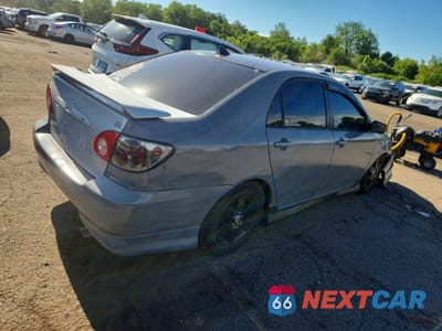 Trzecie zdjęcie samochodu z tyłu: 2005 TOYOTA COROLLA S VIN:2T1BR32E75C487915 - miniatura