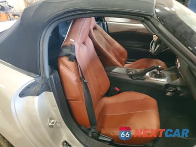 Zdjęcie 10 z 13 samochodu: 2023 MAZDA MX-5 MIATA GRAND TOURING VIN:JM1NDAD73P0551900 - miniatura