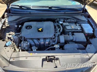 Zdjęcie 11 z 12 samochodu: 2020 HYUNDAI ELANTRA SEL VIN:5NPD84LF0LH623997 - miniatura