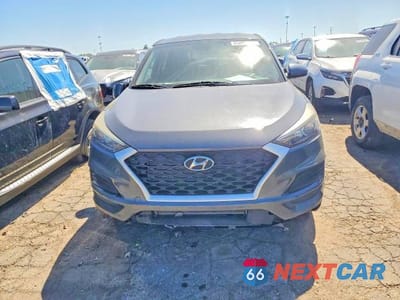 Piąte zdjęcie samochodu w środku: 2019 HYUNDAI TUCSON SE VIN:KM8J23A44KU909092 - miniatura