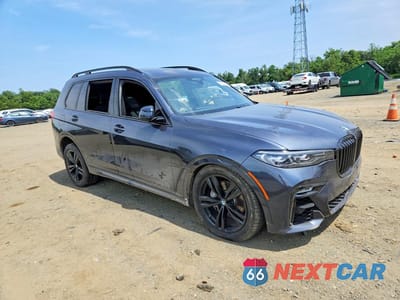 Czwarte zdjęcie samochodu z boku: 2019 BMW X7 XDRIVE50I VIN:5UXCX4C55KLS36389 - miniatura