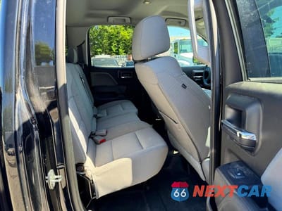 Zdjęcie 11 z 12 samochodu: 2018 CHEVROLET SILVERADO C1500 CUSTOM VIN:1GCRCPEH6JZ380254 - miniatura