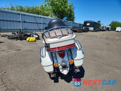 Czwarte zdjęcie samochodu z boku: 2012 KAWASAKI VN1700 A VIN:JKBVNRA15CA010059 - miniatura