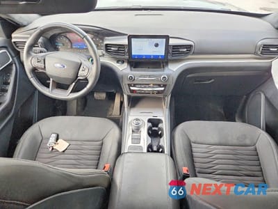 Zdjęcie 8 z 13 samochodu: 2020 FORD EXPLORER XLT VIN:1FMSK7DH8LGA88847 - miniatura