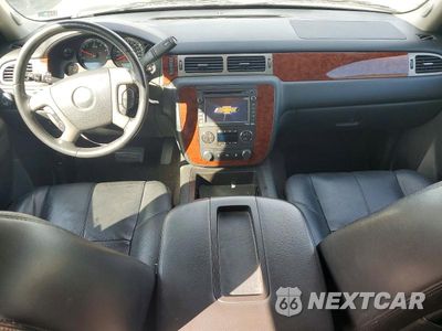 Zdjęcie 8 z 12 samochodu: 2012 CHEVROLET TAHOE K1500 LT VIN:1GNSKBE01CR288058 - miniatura