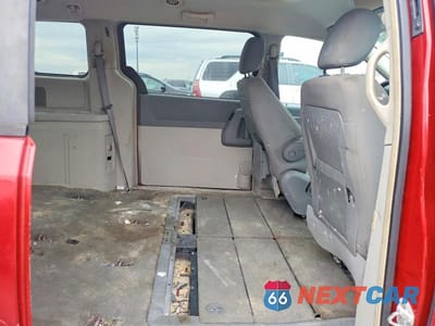 Zdjęcie 11 z 13 samochodu: 2008 DODGE GRAND CARAVAN SXT VIN:2D8HN54P28R117557 - miniatura