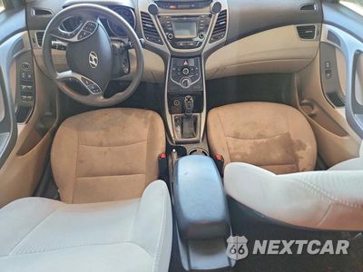 Zdjęcie 8 z 12 samochodu: 2016 HYUNDAI ELANTRA SE VIN:5NPDH4AE7GH741299 - miniatura