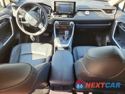 Zdjęcie 8 z 13 samochodu: 2021 TOYOTA RAV4 HYBRID XLE PREMIUM VIN:4T3B6RFV6MU051065 - miniatura