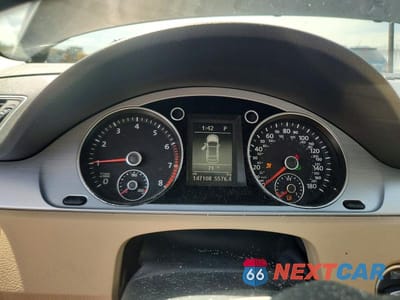 Zdjęcie 9 z 12 samochodu: 2016 VOLKSWAGEN CC BASE VIN:WVWBN7AN8GE514804 - miniatura