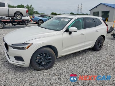 2021 VOLVO XC60 T6 MOMENTUM YV4A22RKXM1777054 - główne zdjęcie licytacji z USA - miniatura