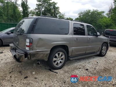 Trzecie zdjęcie samochodu z tyłu: 2006 GMC YUKON XL DENALI VIN:1GKFK66U56J115752 - miniatura