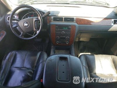 Zdjęcie 8 z 12 samochodu: 2007 CHEVROLET SILVERADO K2500 HEAVY DUTY VIN:1GCHK23617F533586 - miniatura