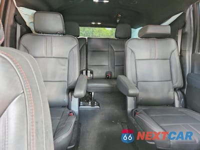 Zdjęcie 10 z 13 samochodu: 2025 CHEVROLET SUBURBAN K1500 RST VIN:1GNS6ERD6SR235955 - miniatura
