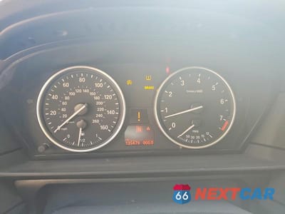 Zdjęcie 9 z 12 samochodu: 2010 BMW 535 XI VIN:WBANV9C51AC138873 - miniatura