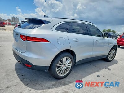 Trzecie zdjęcie samochodu z tyłu: 2017 JAGUAR F-PACE PRESTIGE VIN:SADCK2BV1HA490048 - miniatura
