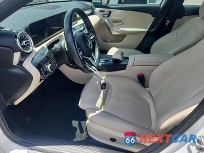 Zdjęcie 7 z 12 samochodu: 2020 MERCEDES-BENZ A 220 VIN:WDD3G4EB0LW042332 - miniatura