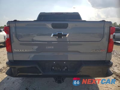Zdjęcie 6 z 12 samochodu: 2025 CHEVROLET SILVERADO K1500 ZR2 VIN:3GCUKHE80SG126950 - miniatura