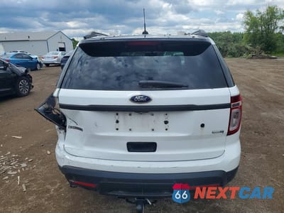 Zdjęcie 6 z 13 samochodu: 2015 FORD EXPLORER POLICE INTERCEPTOR VIN:1FM5K8AR0FGB62105 - miniatura